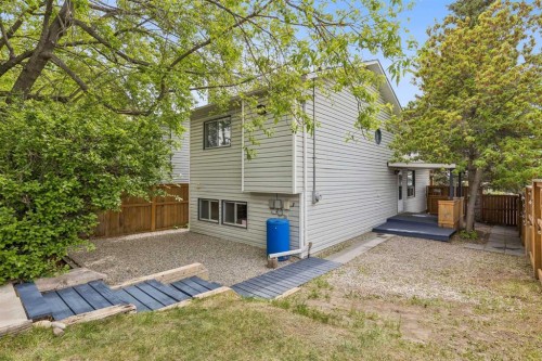 1840 33 Avenue Sw, Calgary, AB - Outdoor With Exterior