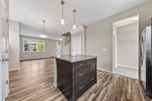 86 Mahogany Drive Se, Calgary, AB - Indoor