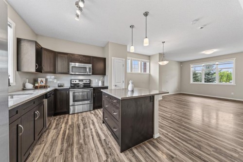 86 Mahogany Drive Se, Calgary, AB - Indoor Photo Showing Kitchen With Upgraded Kitchen