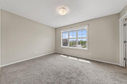 86 Mahogany Drive Se, Calgary, AB - Indoor Photo Showing Other Room