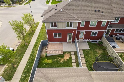 86 Mahogany Drive Se, Calgary, AB - Outdoor