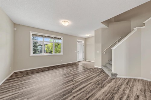 86 Mahogany Drive Se, Calgary, AB - Indoor Photo Showing Other Room