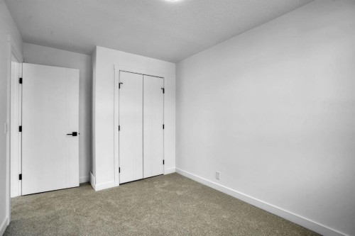 6471 54 Street Ne, Calgary, AB 