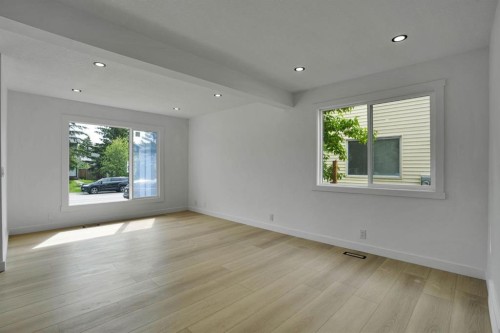 6471 54 Street Ne, Calgary, AB 