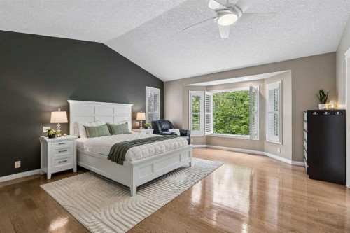 438 Candle Place Sw, Calgary, AB - Indoor Photo Showing Bedroom