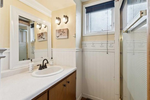 3232 15 Street Nw, Calgary, AB - Indoor