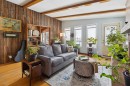 3232 15 Street Nw, Calgary, AB  - Indoor Photo Showing Living Room 