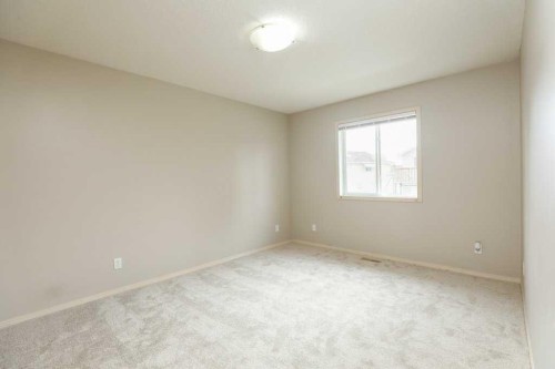 8-720 Heritage Boulevard West, Lethbridge, AB - Indoor Photo Showing Other Room
