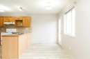 8-720 Heritage Boulevard West, Lethbridge, AB  - Indoor Photo Showing Kitchen 