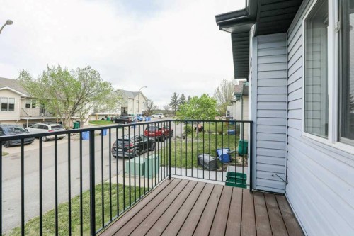 8-720 Heritage Boulevard West, Lethbridge, AB - Outdoor With Balcony With Exterior