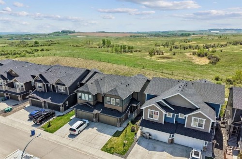 65 Fireside Crescent, Cochrane, AB - Outdoor