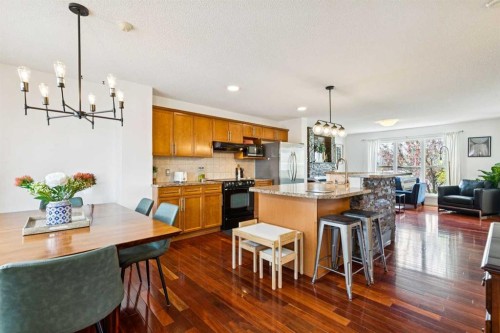 411 Silverado Drive Sw, Calgary, AB - Indoor