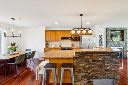 411 Silverado Drive Sw, Calgary, AB - Indoor