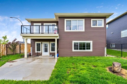 1 Lakes Estates Circle, Strathmore, AB 