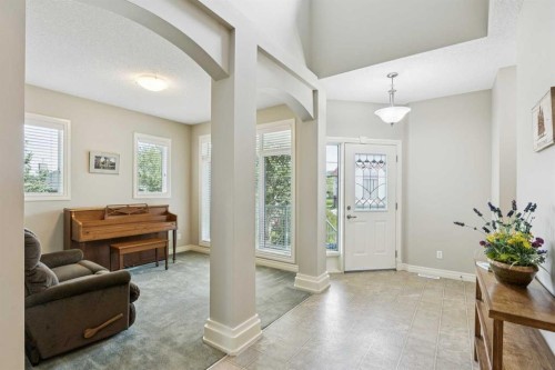 94 Panatella Close Nw, Calgary, AB - Indoor Photo Showing Other Room
