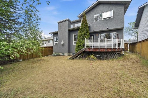 142 Elizabeth Way Se, Airdrie, AB - Outdoor