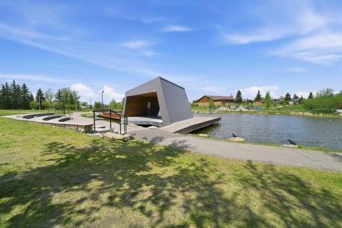142 Elizabeth Way Se, Airdrie, AB - Outdoor