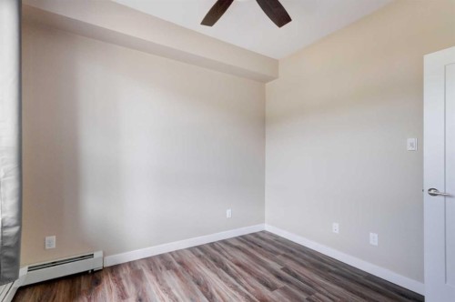120-20 Walgrove Walk Se, Calgary, AB - Indoor Photo Showing Other Room