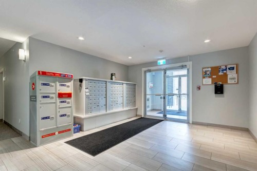 120-20 Walgrove Walk Se, Calgary, AB - Indoor Photo Showing Other Room