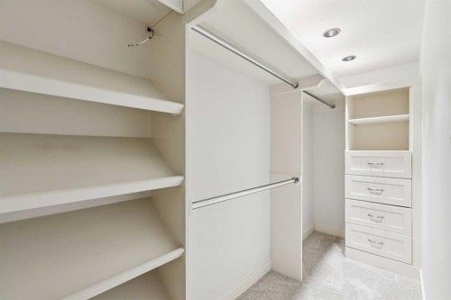 2136 26 Avenue Sw, Calgary, AB - Indoor