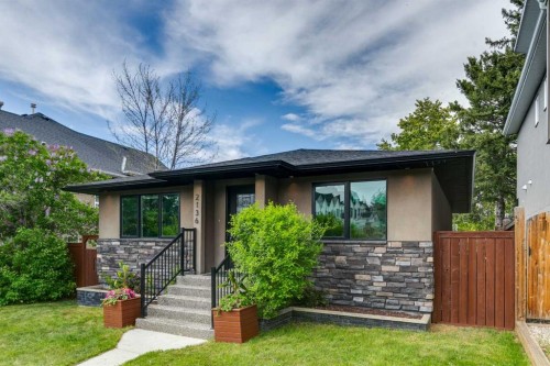 2136 26 Avenue Sw, Calgary, AB - Outdoor