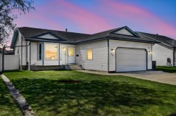 4406 48 Street Innisfail, AB T4G 1W8