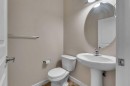 9 Cimarron Vista Gardens, Okotoks, AB  - Indoor Photo Showing Bathroom 