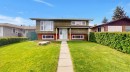 117 Midcrest Crescent Se, Calgary, AB  - Outdoor With Facade 