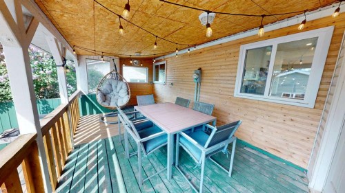 117 Midcrest Crescent Se, Calgary, AB - Outdoor With Deck Patio Veranda With Exterior