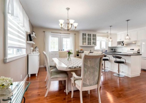 332 Pinemont Road Ne, Calgary, AB - Indoor Photo Showing Dining Room