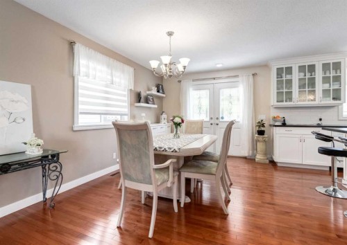 332 Pinemont Road Ne, Calgary, AB - Indoor Photo Showing Dining Room