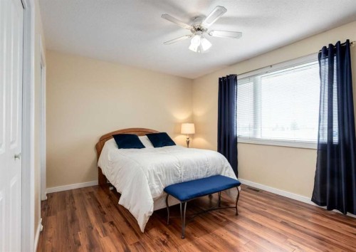 332 Pinemont Road Ne, Calgary, AB - Indoor Photo Showing Bedroom