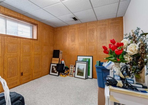 332 Pinemont Road Ne, Calgary, AB - Indoor