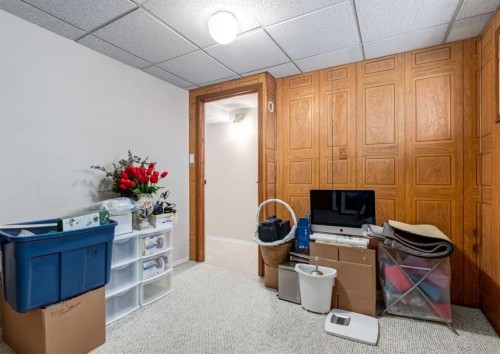 332 Pinemont Road Ne, Calgary, AB - Indoor Photo Showing Other Room