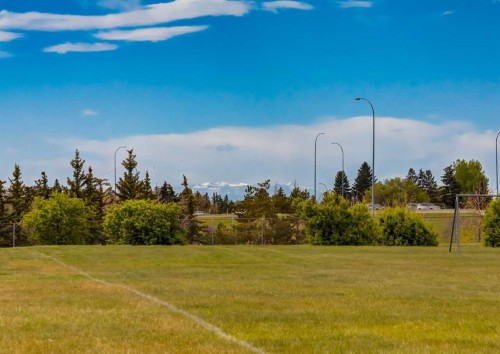 332 Pinemont Road Ne, Calgary, AB - Outdoor With View