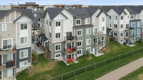 284 Canals Crossing Sw, Airdrie, AB -  With Facade