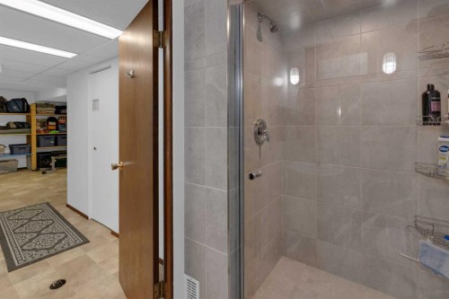 1733 13 Avenue Sw, Calgary, AB 