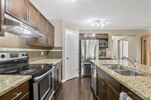 32 Cranston Gate Se, Calgary, AB 