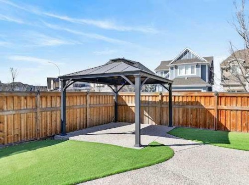 248 Marquis Landing Se, Calgary, AB - Outdoor