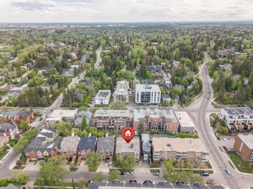 202-823 19 Avenue Sw, Calgary, AB - Outdoor With View