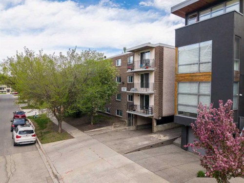 202-823 19 Avenue Sw, Calgary, AB - Outdoor With Balcony