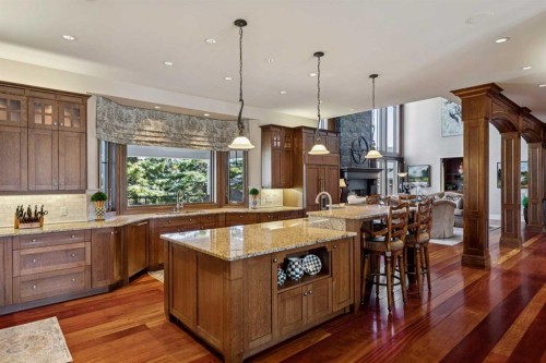 6 Aspen Ridge Lane Sw, Calgary, AB - Indoor Photo Showing Kitchen With Upgraded Kitchen