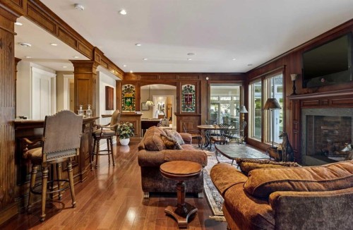 6 Aspen Ridge Lane Sw, Calgary, AB - Indoor Photo Showing Living Room With Fireplace