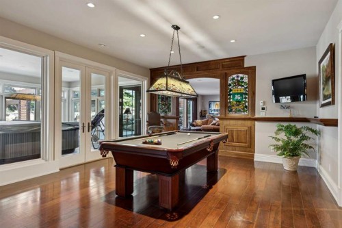 6 Aspen Ridge Lane Sw, Calgary, AB - Indoor Photo Showing Other Room