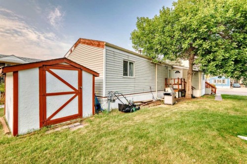 17 Burroughs Place Ne, Calgary, AB 