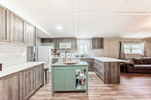 17 Burroughs Place Ne, Calgary, AB 