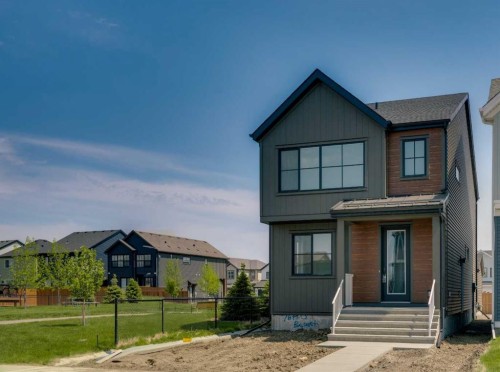 76 Heirloom Drive Se, Calgary, AB - Outdoor