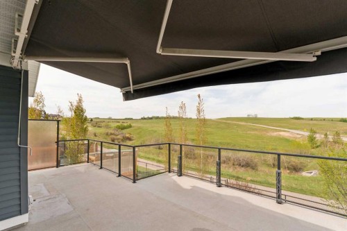 123 Crestridge Hill Sw, Calgary, AB - Outdoor With Exterior