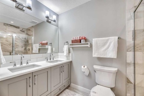 6 Quarry Gate Se, Calgary, AB - Indoor Photo Showing Bathroom