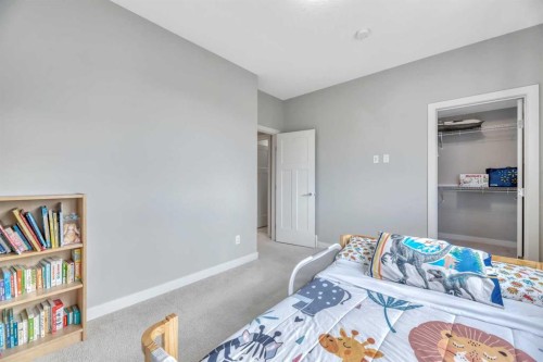 6 Quarry Gate Se, Calgary, AB - Indoor Photo Showing Bedroom
